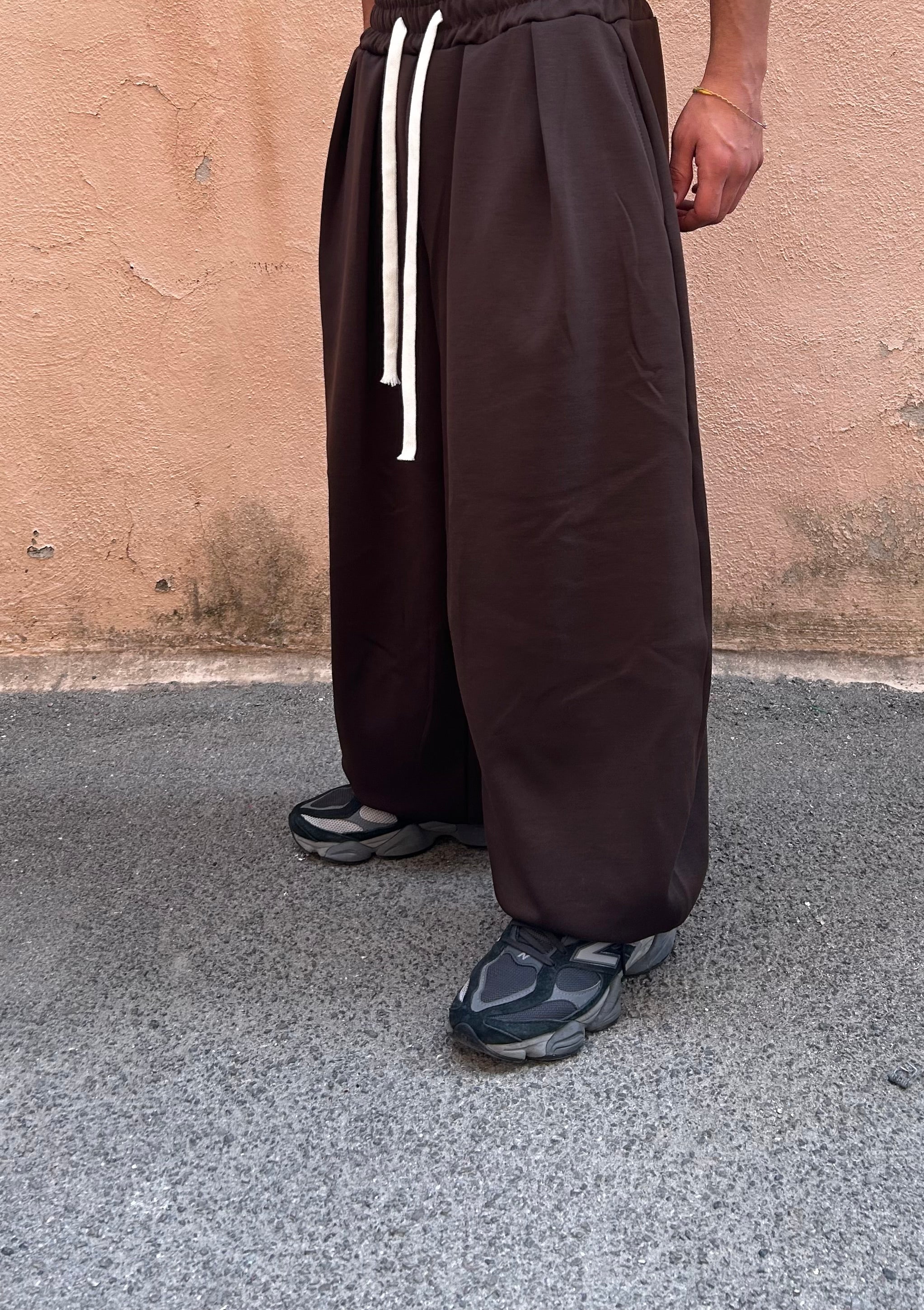 Pantalone largo con laccio